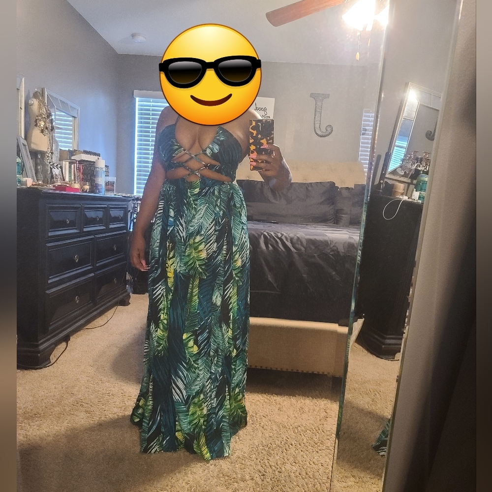 Maxi dress with side splits